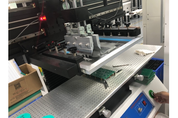 SMT代工代料的加工生產(chǎn)檢驗